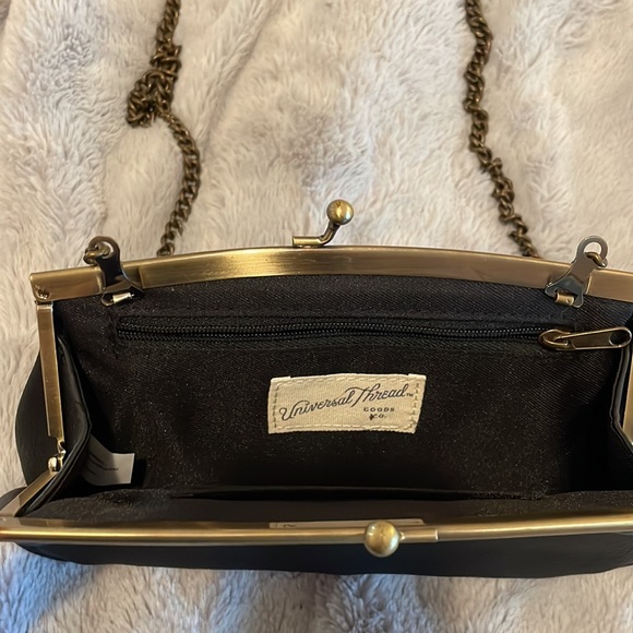 Small Universal Thread Bag - Picture 3 of 3